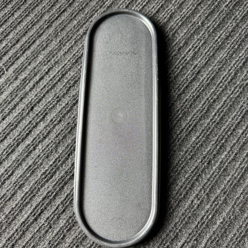 Tupperware Modular Mate Oval Replacement Lid Seal 2402A Black 11 Inch